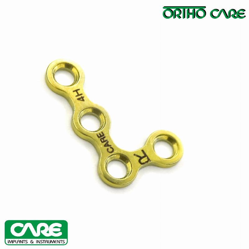 L-подібна пластина з 4 отворами, права товщина 0,6 мм